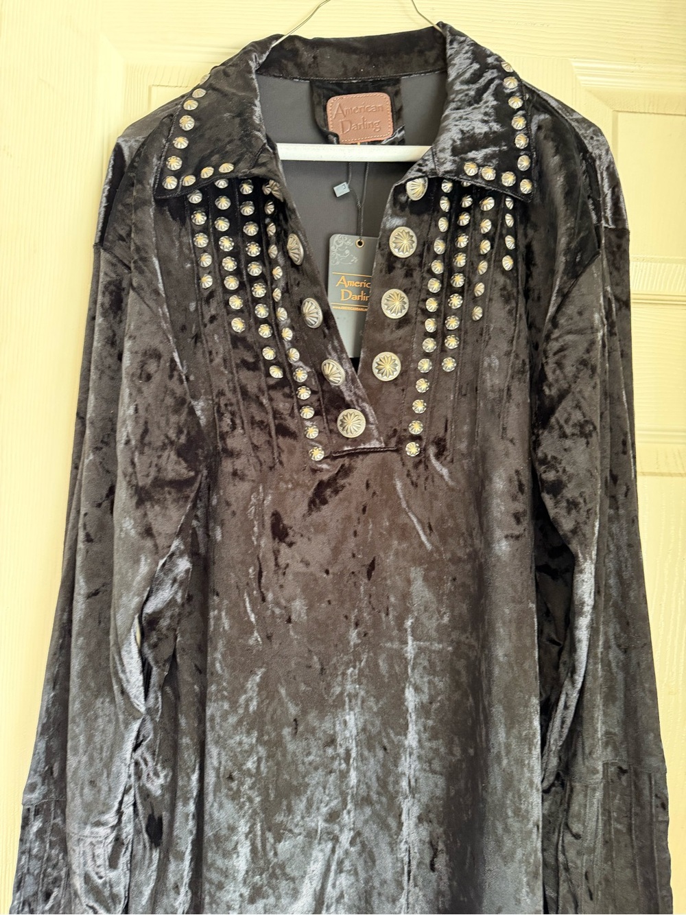 American Darling Black Velvet Studded Tunic Top